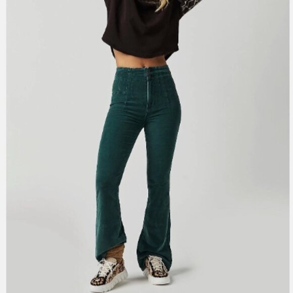 Free People We The Free Jayde Green Corduroy Pants Flare Leg High Waist Size 31 - Picture 1 of 13